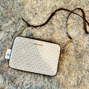 Gorgeous MK crossbody